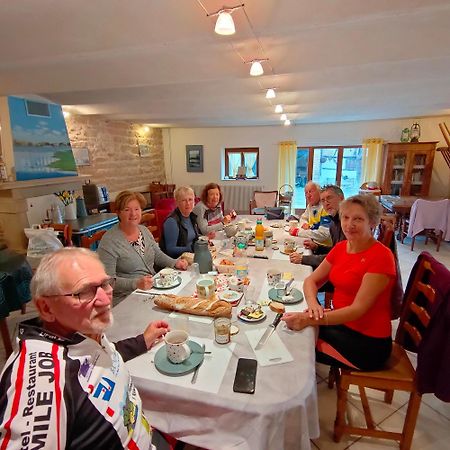 La Ferme Du Grand Faubourg Bed & Breakfast Pont-de-Vaux Luaran gambar